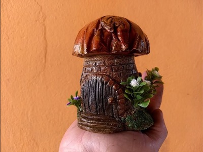 Decoration for miniature garden. mushroom   Decoração de para mini jardim. cogumelo