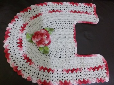 Jogo banheiro de crochê oval simples e fácil de fazer,  tapete vaso com flor( 1 parte )