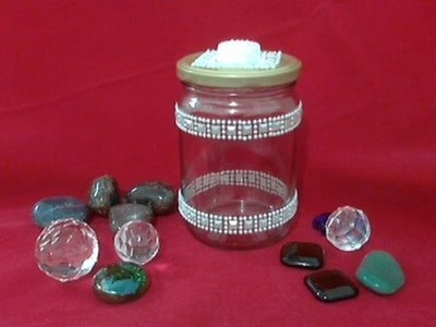 Pote de vidro reciclado simples e fácil de fazer.