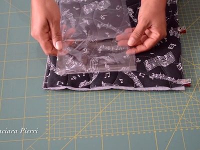 Costurando com Plastico