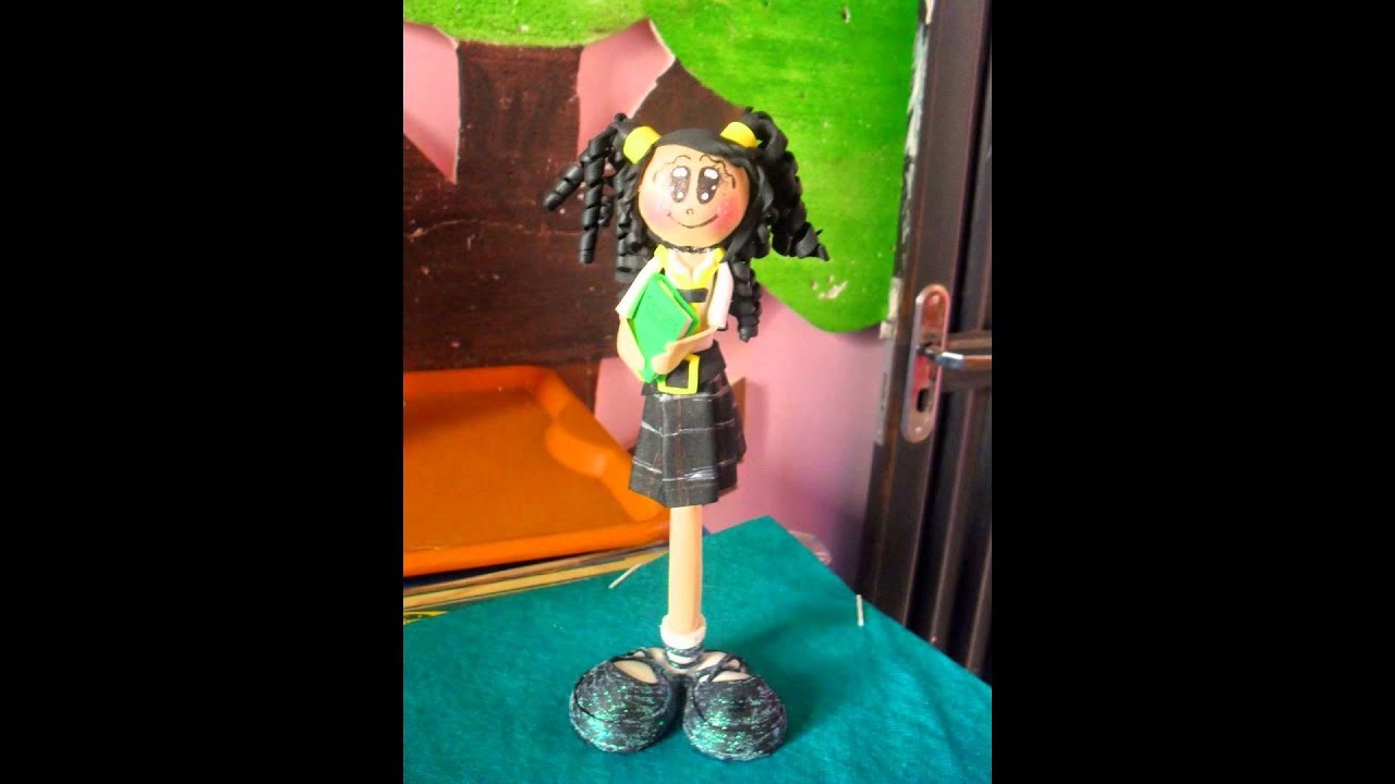 Canetas decoradas em eva