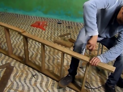 Como fazer uma escada dobrável de madeira passo a passo
