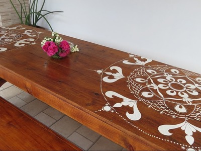 Mesa pintada com mandalas!