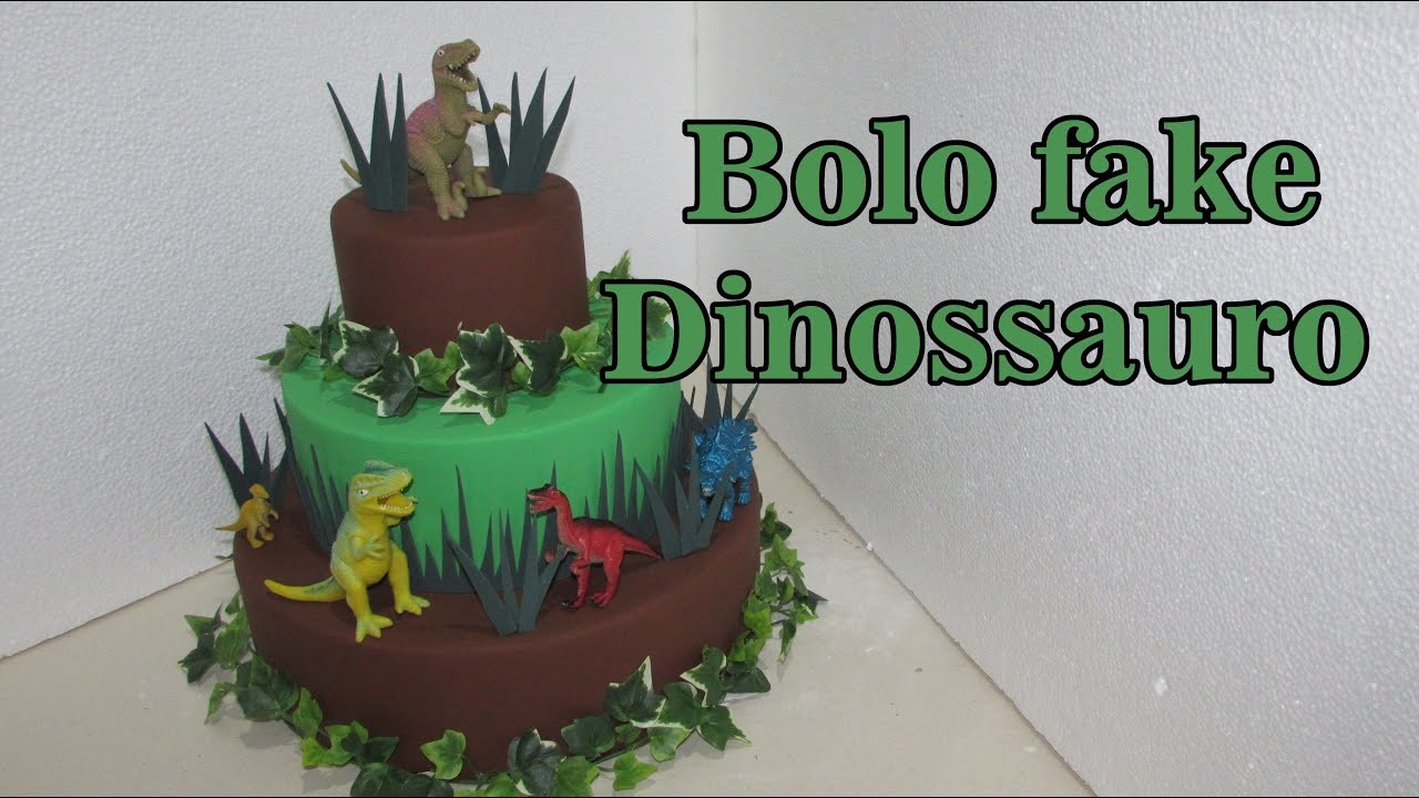 Bolo fake Dinossauros passo a passo