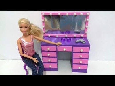 Como fazer PENTEADEIRA para Bonecas Barbie,monster high,Ever after high,wix.