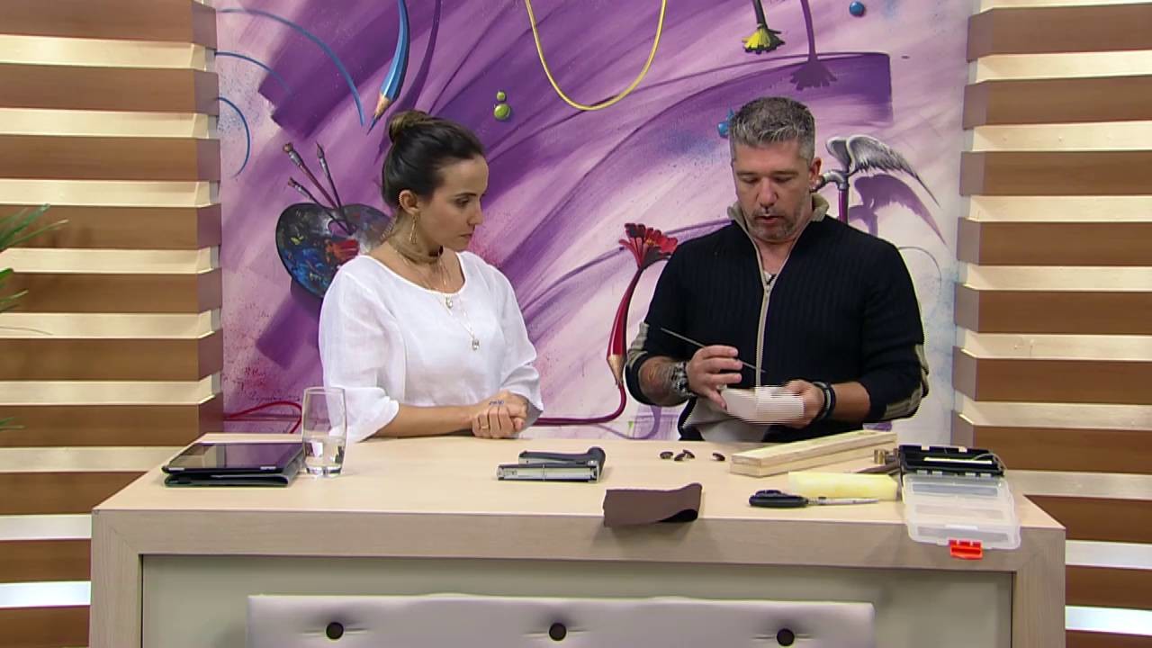 Mulher.com - 04.10.2016 - Cabeceira de cama com pallet e capitonê - Deyvis Bianco P2