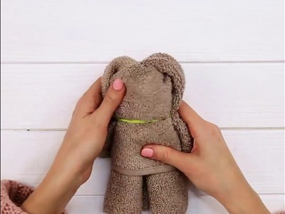 Como fazer um ursinho de toalha