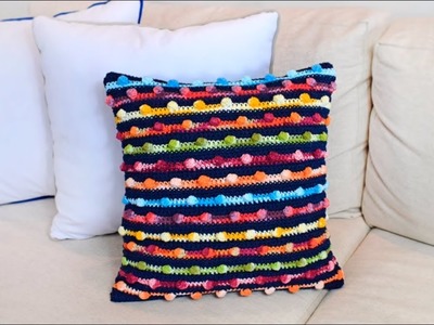Almofada de Crochê com Bolinhas por Marcelo Nunes