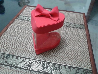 Como fazer Caixa para lembrancinha  em formato de coração,utilizando garrafa pet DIY