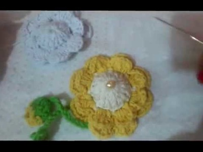 Flor de  Crochê com enchimento Para Aplicação