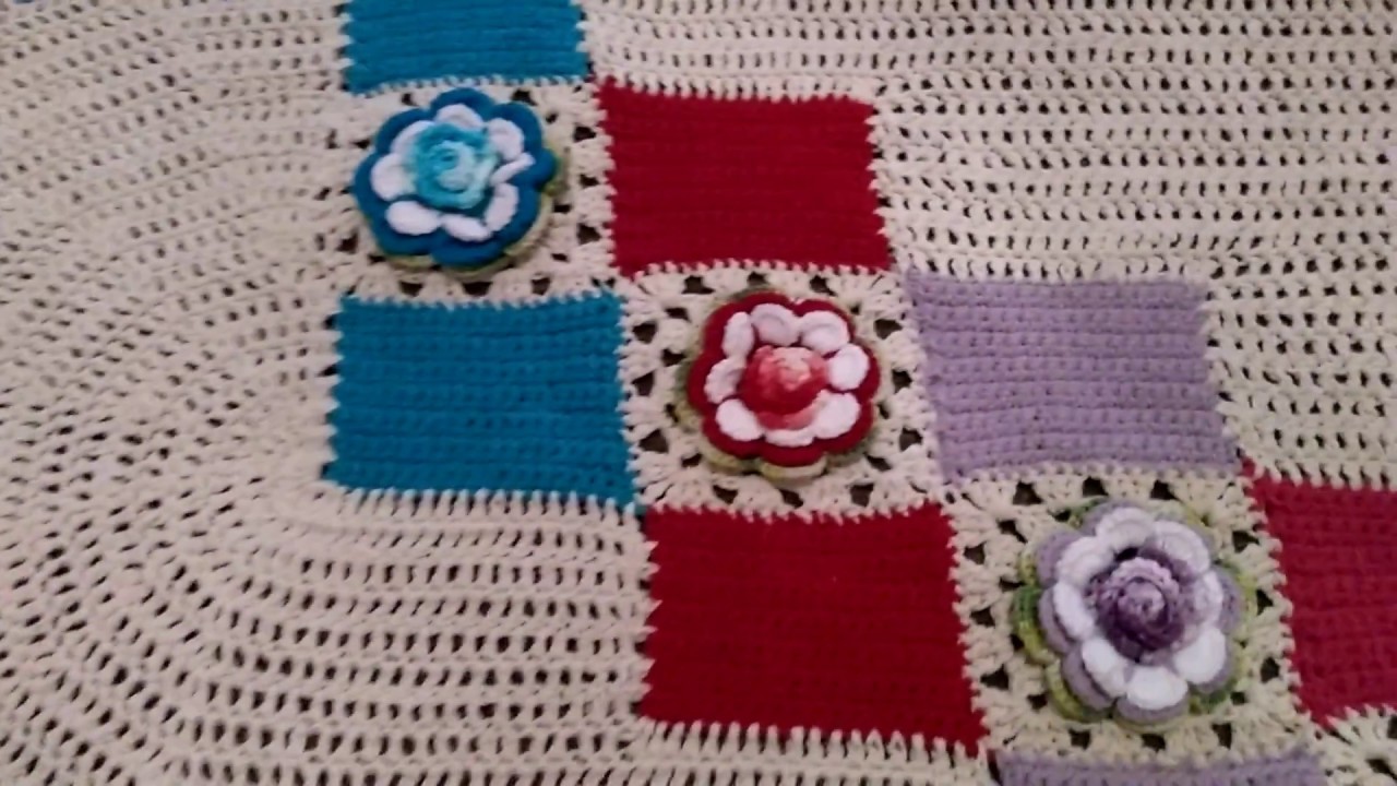 4 modelos lindos de crochê para fazer  tapetes(2 inacabados) Valéria crochê & Diversos