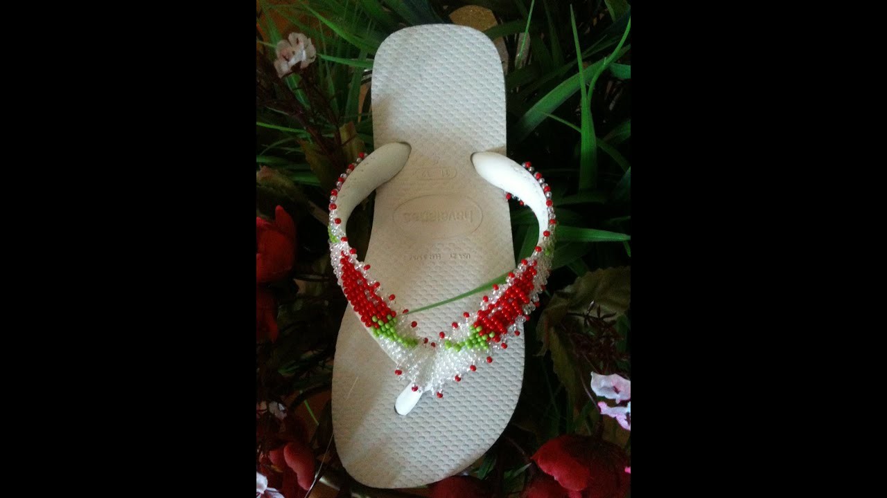 HAVAIANA BORDADA COM MIÇANGUINHA-MODELO PIMENTA!