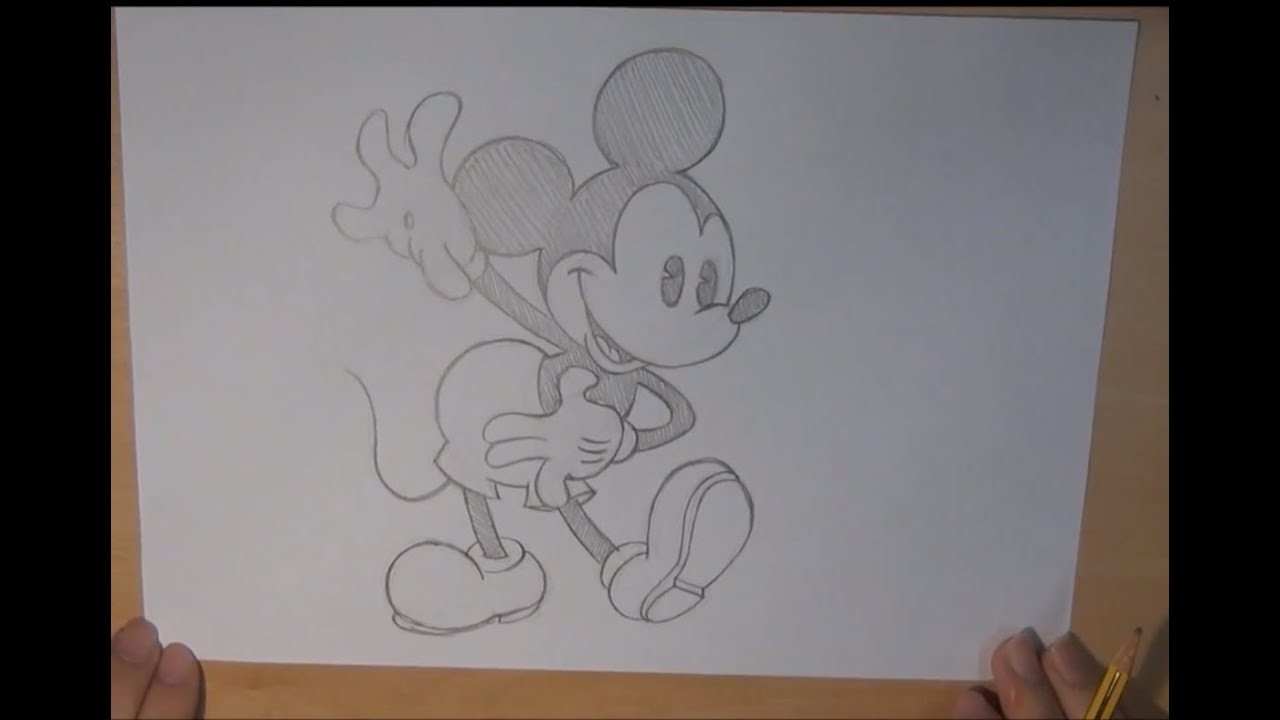 Como desenhar o Mickey Mouse