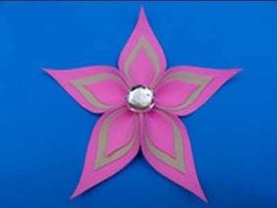 Belíssima flor de EVA de 5 pétalas e 3 camadas com pedrinha de bijouteria