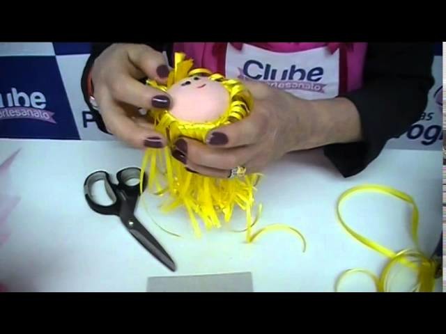Fadinha com Feltro, Fitas e Voal Decorativo