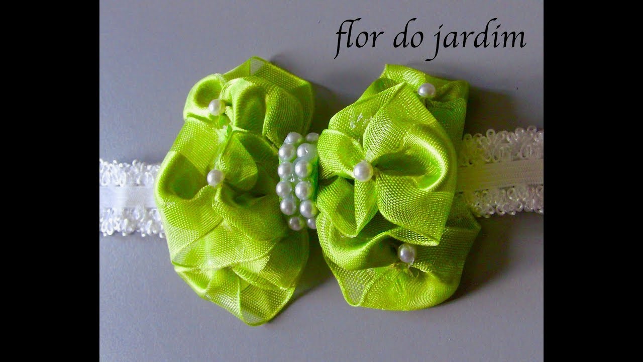 Laço flocadinho com fita de organza - DIY - satin ribbon bow