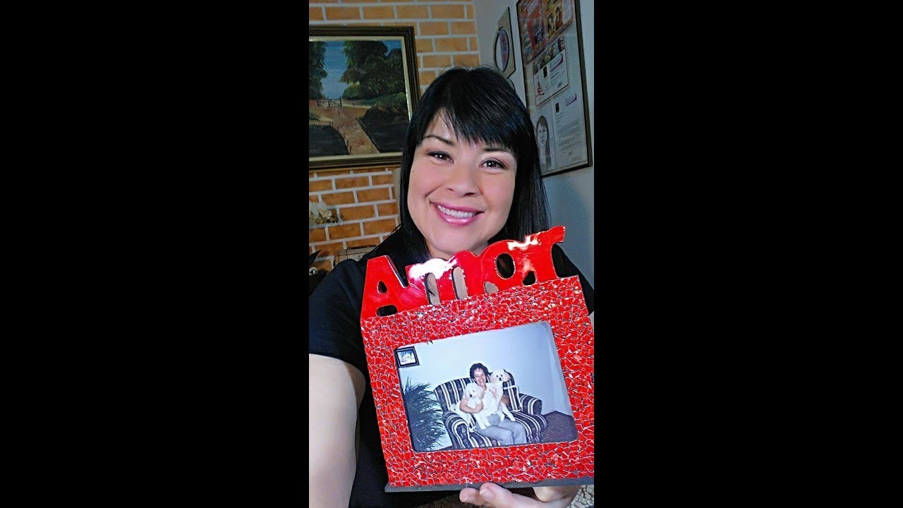 Porta retrato decorado com cascas porcelanizadas