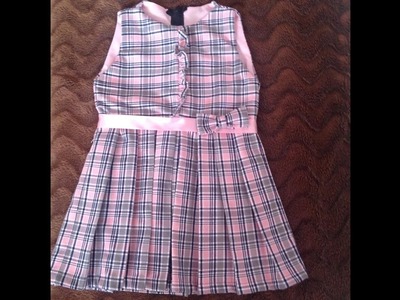 Vestido infantil com pregas