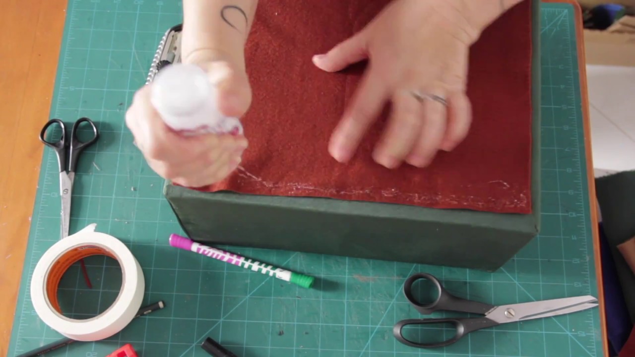DIY Criando gaveta de papelão forrada com tecido ✂️ Arte&Fatos Canal da Julani