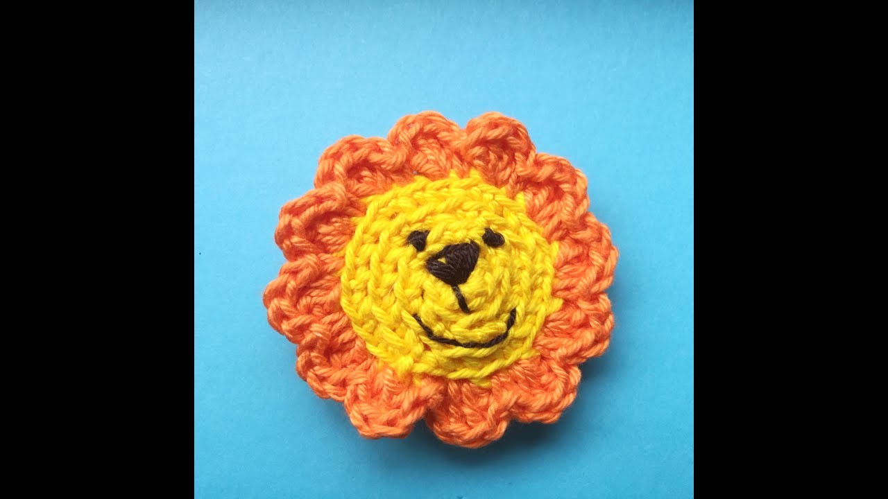 Lembrancinhas de maternidade #3: Leão de crochê