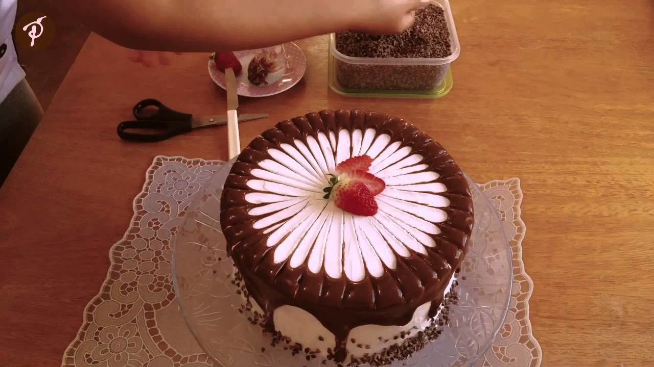 Bolos decorados em 1 minuto - Ganache de chocolate e palito