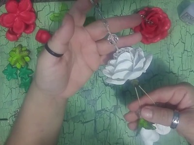 DIY:Chaveiros de flor de eva