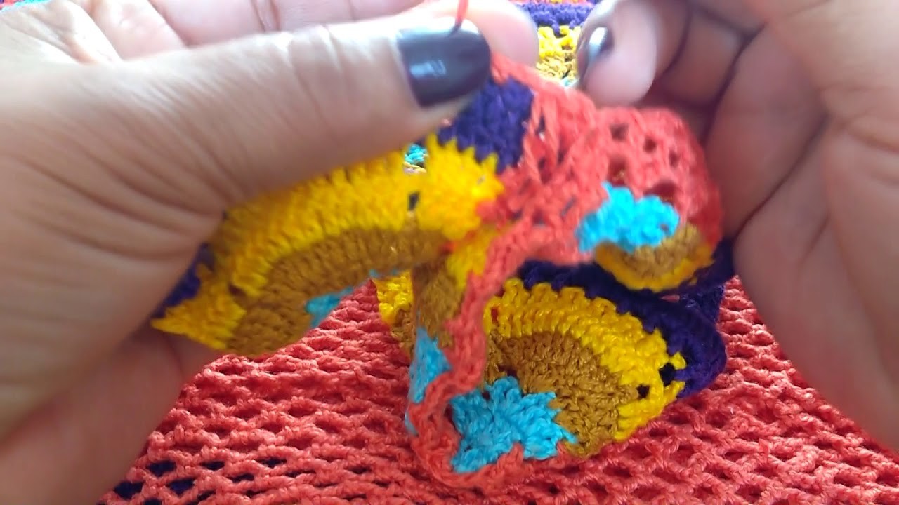 Vestido crochet,  usado  pro Ritinha da Novela Força do Querer colocação da manga
