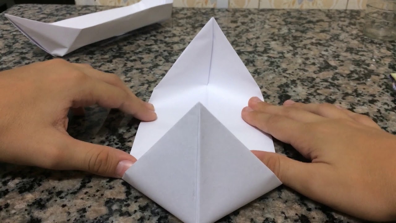 Como fazer uma canoa de origami