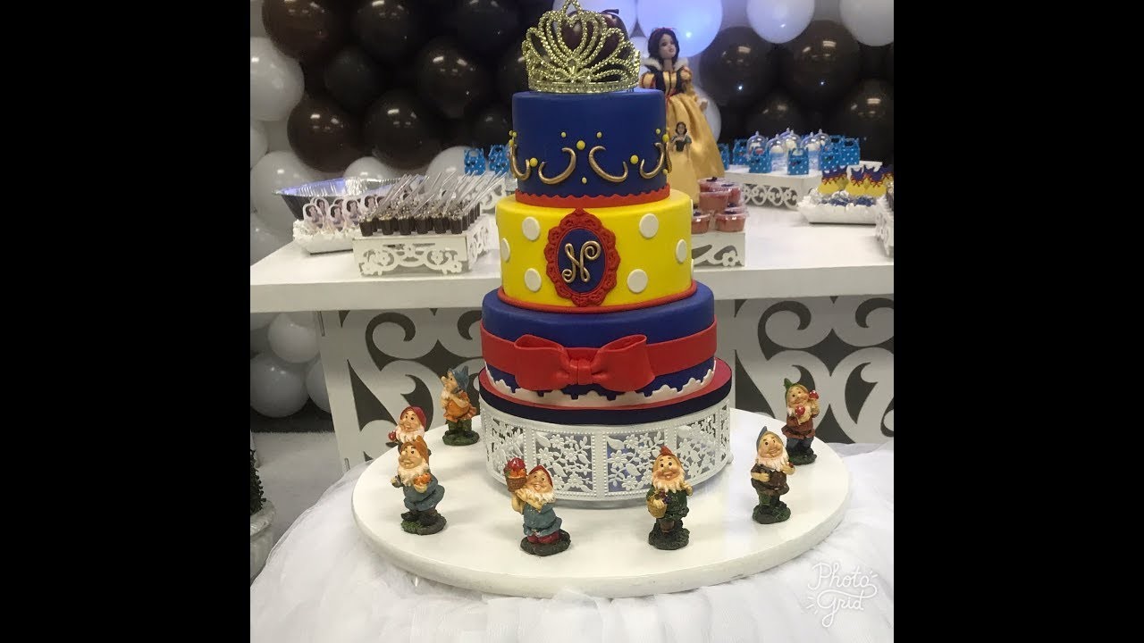 Decoração e Bolo Branca de Neve