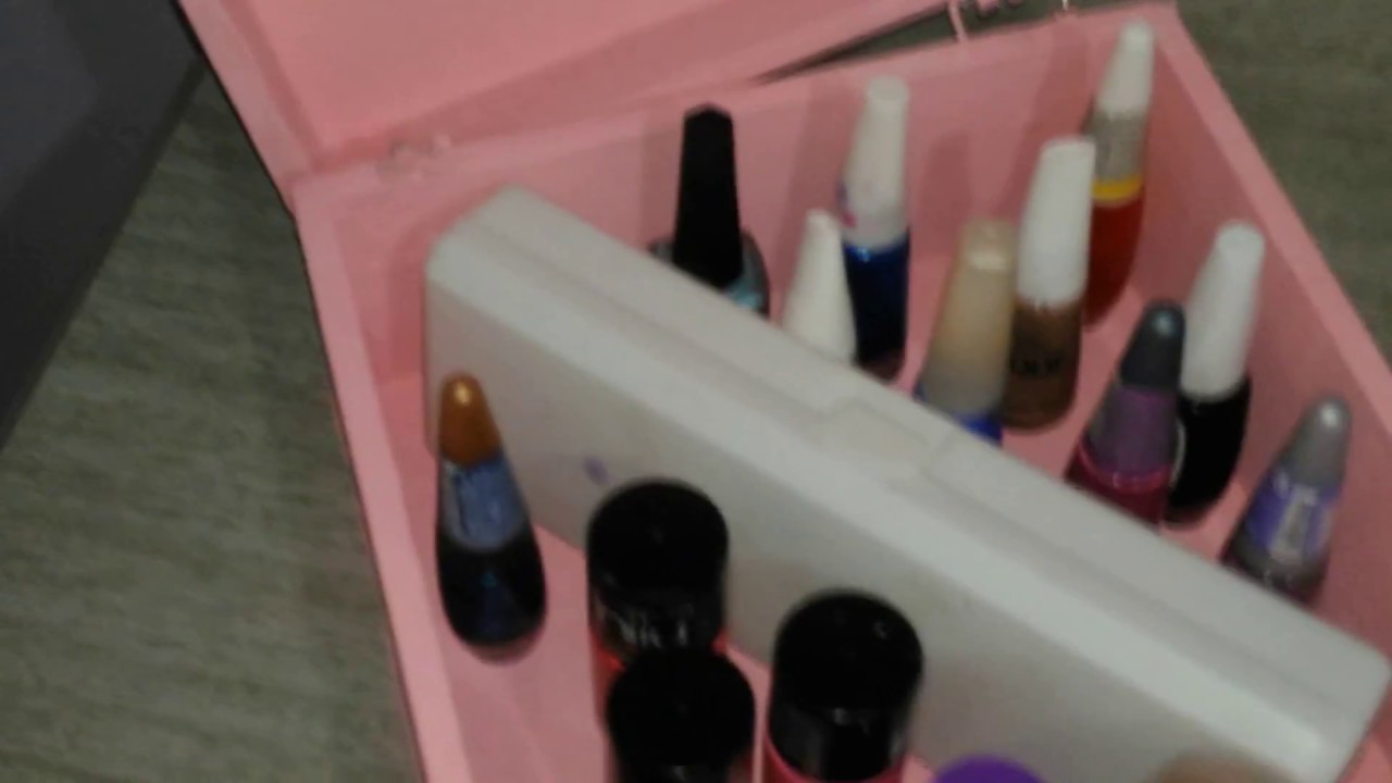 DIY DO LIXO AO LUXO PORTA ESMALTE COM CARA NOVA . 