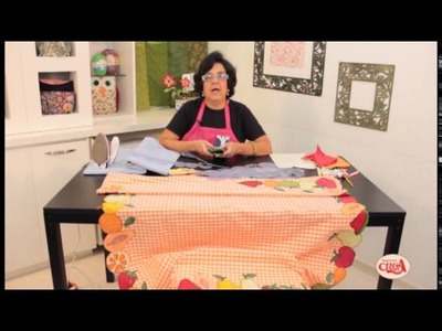 Alciana Rossi ensina montar uma toalha com as réguas da Isamara Custódio.