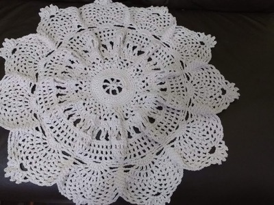 Centro messa ou toalhinha de crochê  (  final)