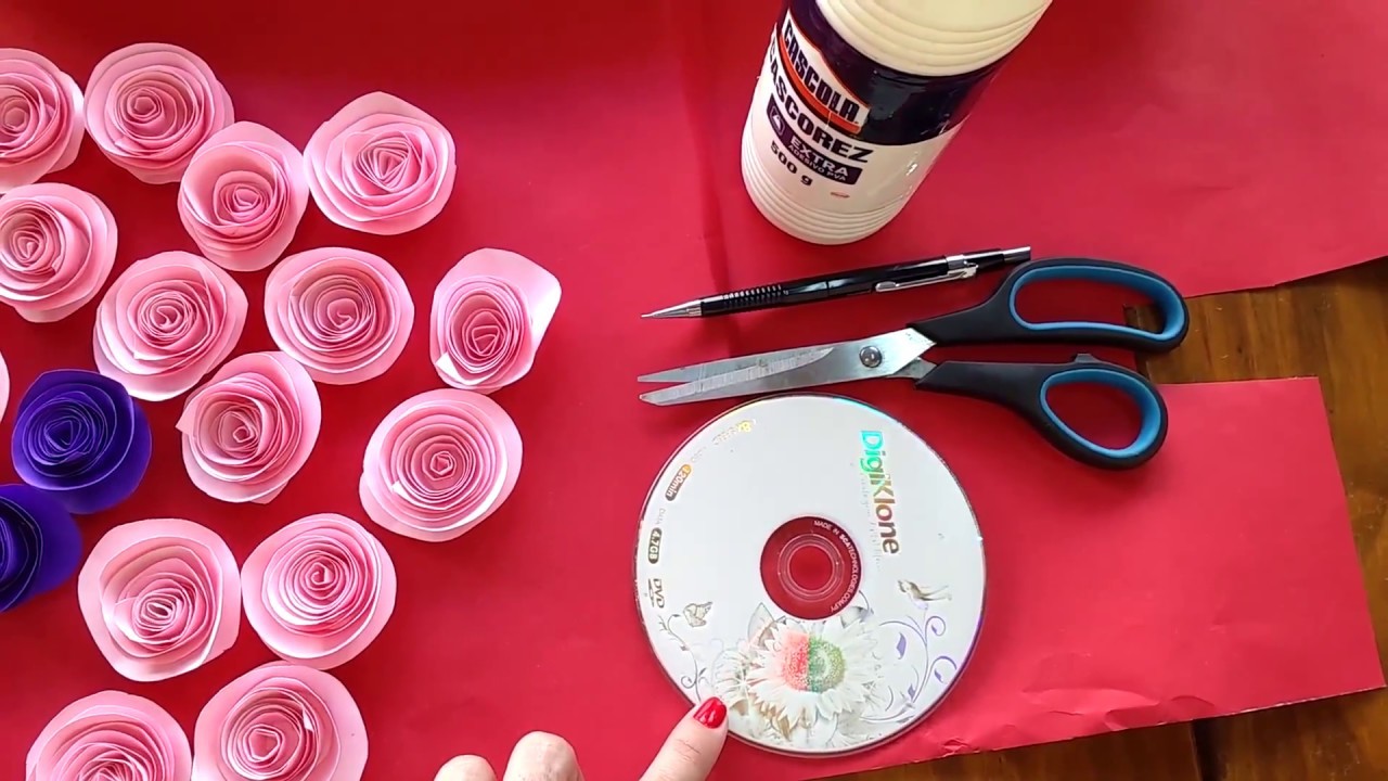 Como fazer flores de cartolina muito fácil de fazer imperdível