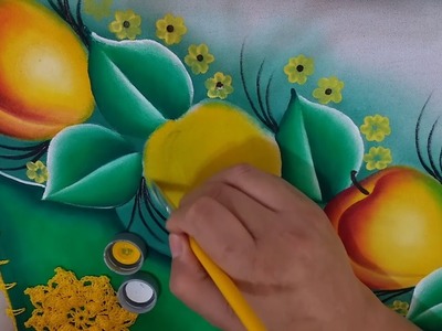 Como pintar pêssego com Lia Ribeiro