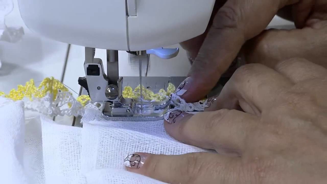 Mulher.com - 14.07.2015 - Dicas‬ de como pregar ‪‎renda‬ com máquina de costura - Cissa Mesquita