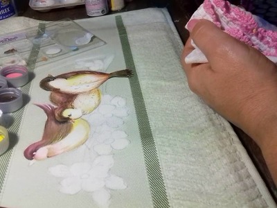 Pintura em tecido. Aprenda a pintar pássaros.