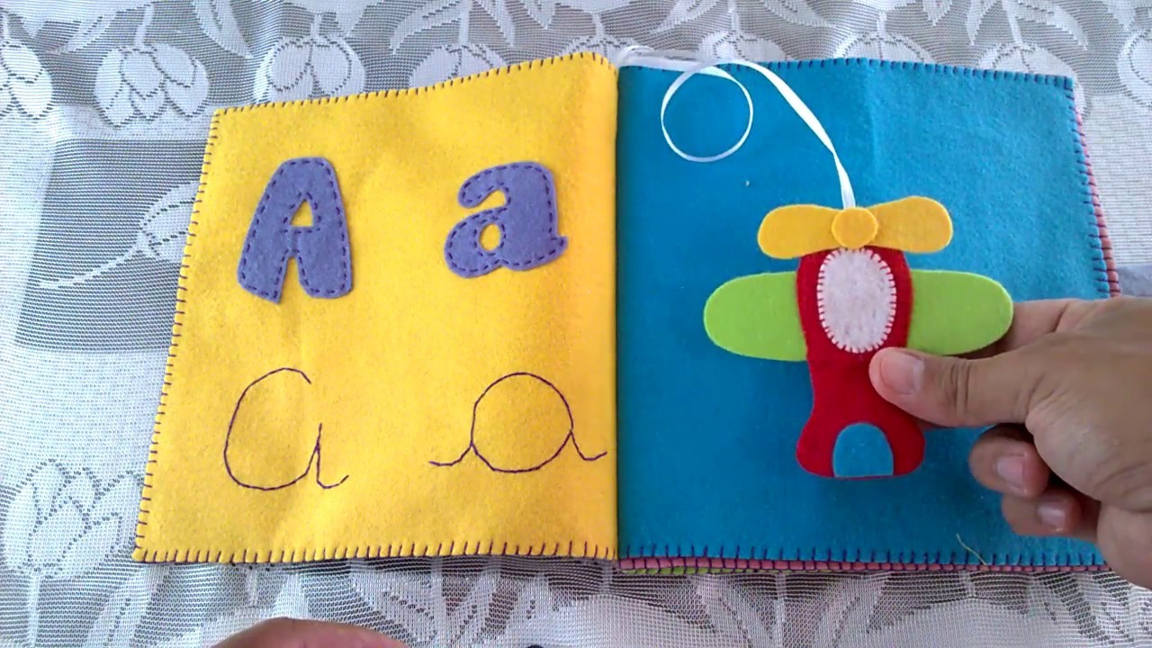 As Vogais - Livro pedagógico interativo em feltro | Ateliê da Kátia