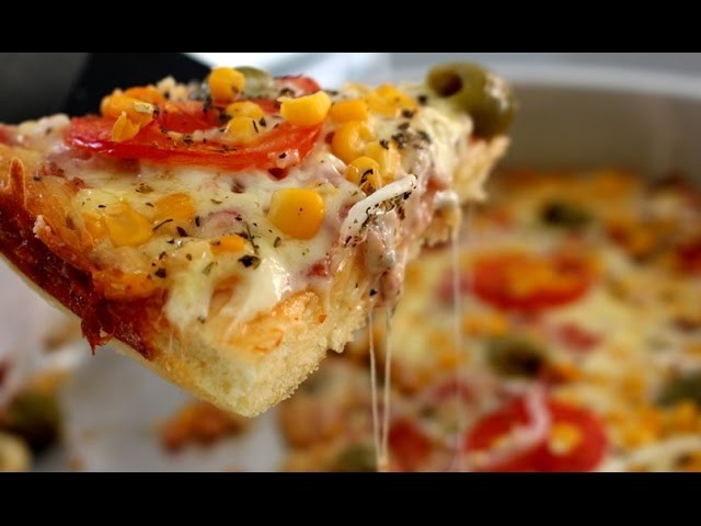 PIZZA DE LIQUIDIFICADOR | Pizza Caseira de Liquidificador (RÁPIDO E FÁCIL)