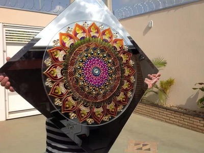 Mandala Pétalas Vibrantes - Vidro 60cm diâmetro