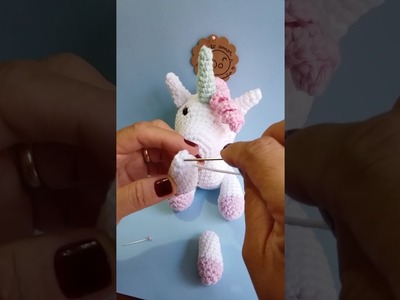 Unicórnio articulado - Amigurumi