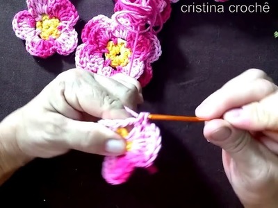 Flor, folha e arabesco de crochê simples e facíl de fazer para aplique.