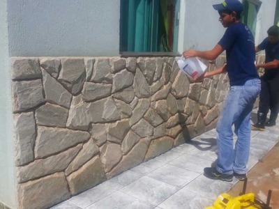 Limpeza de paredes em pedras