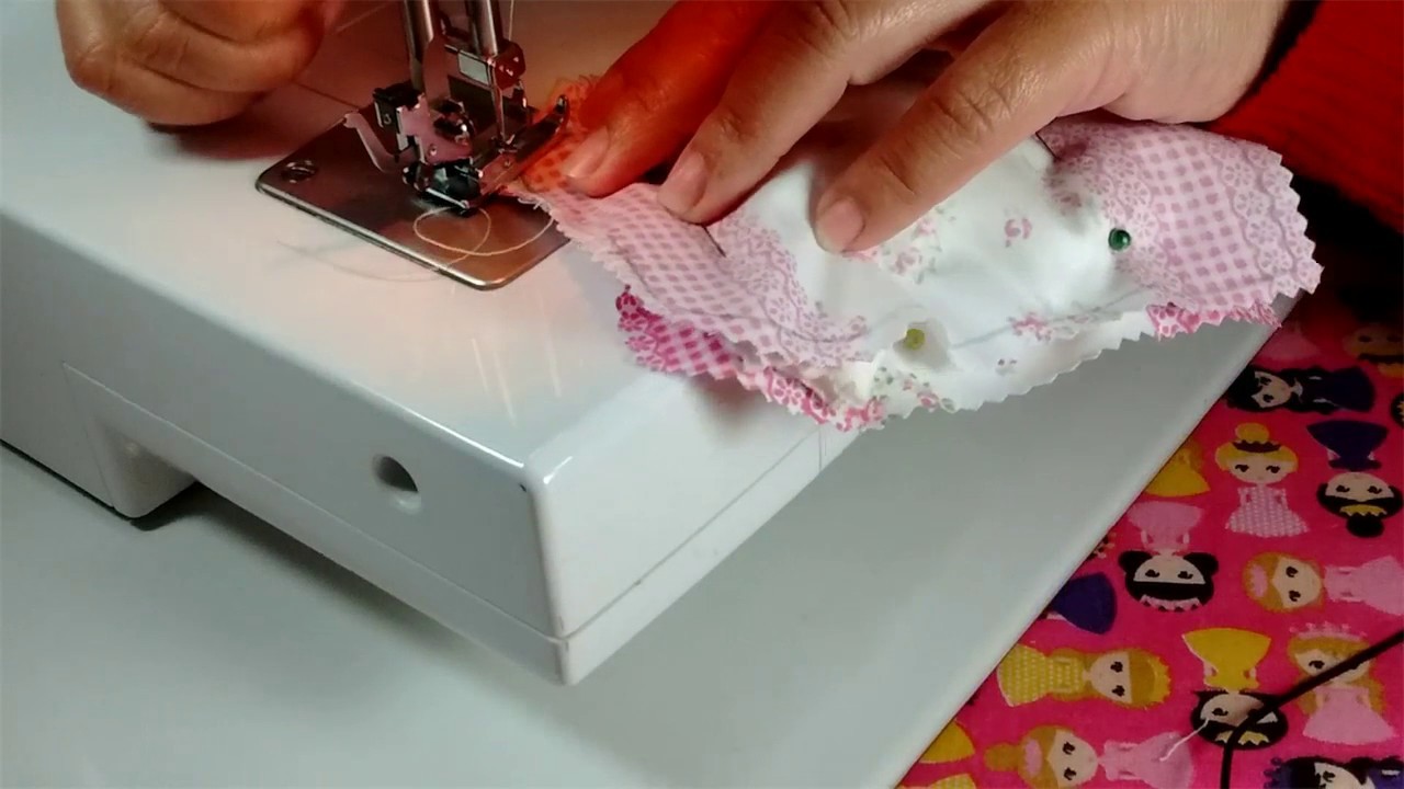 Como fazer uma linda boneca de pano menina flor parte 1