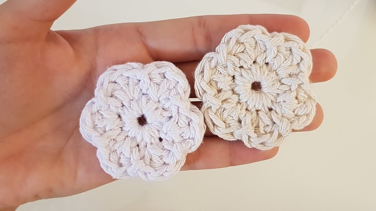 Como Fazer Uma Flor de Crochê Simples - Tutorial de Crochê - Passo a Passo -  Crochet Flower - DIY