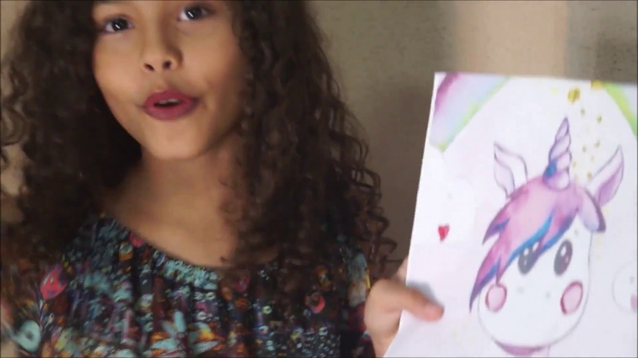 #DIY, FAÇA VOCÊ MESMO: CADERNO PERSONALIZADO DE UNICÓRNIO.