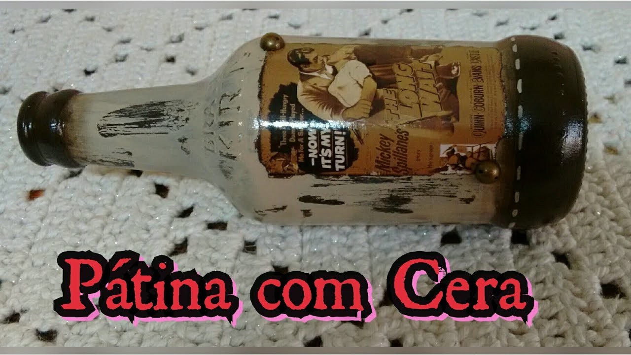 Garrafa decorada.Pátina com cera