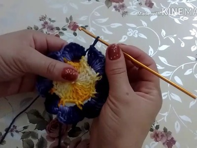 Flor em crochê (para vários trabalhos)