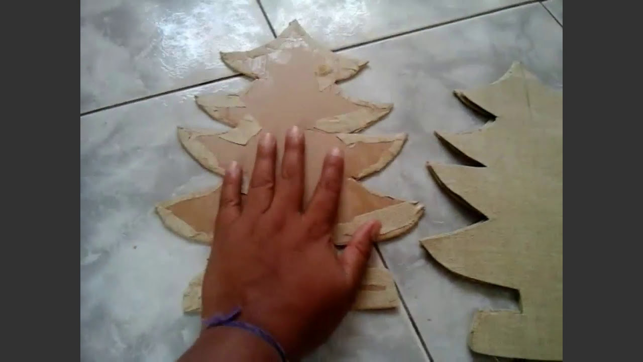 DIY Árvore de Natal  em Papelão - Projeto #DivasYoutubers