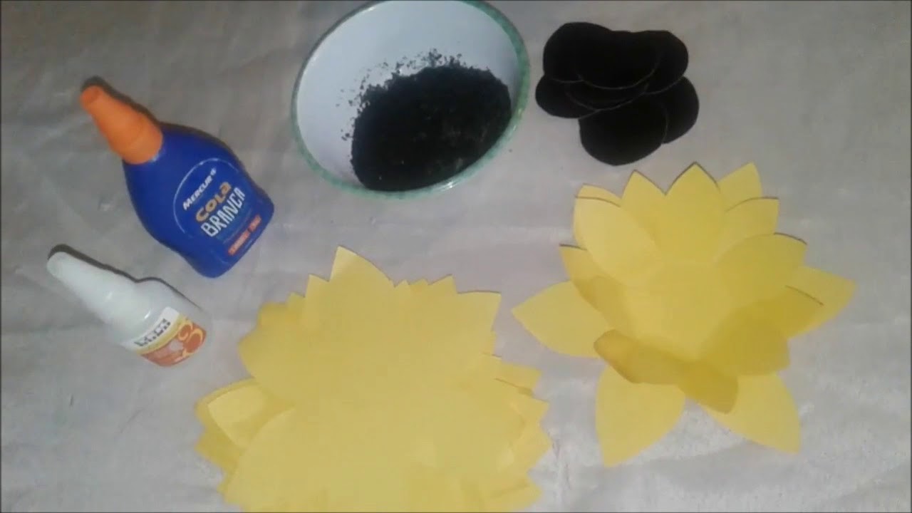 DIY - MOLDURA DECORADA COM FLORES DE PAPEL