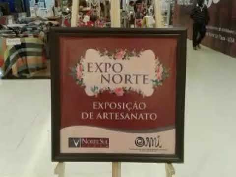 Visita a uma exposição de artesanato